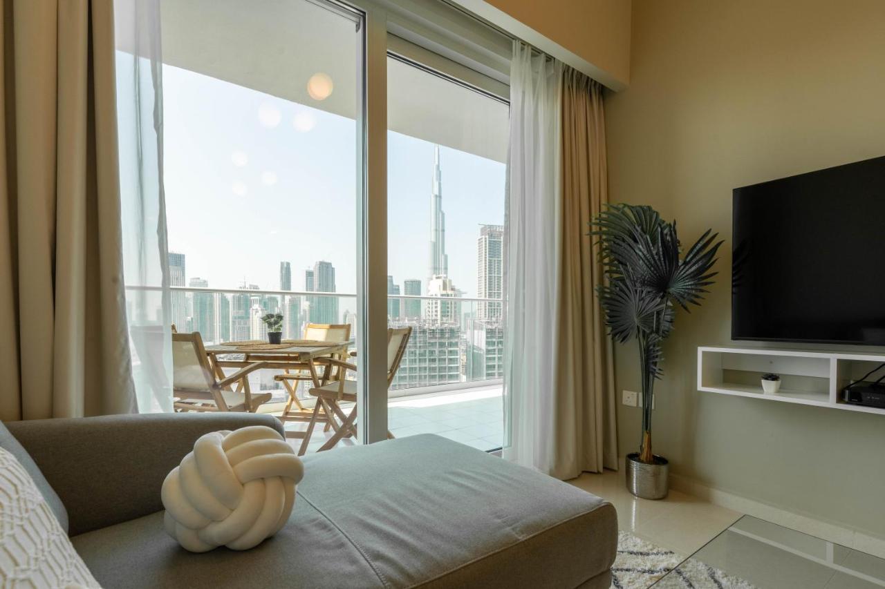 Delightful 2Br Apartment At Reva Residences Dubai Ngoại thất bức ảnh