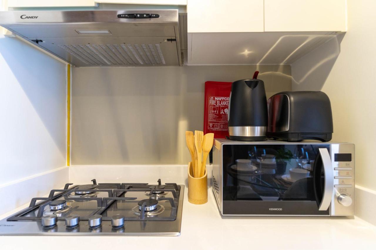 Delightful 2Br Apartment At Reva Residences Dubai Ngoại thất bức ảnh