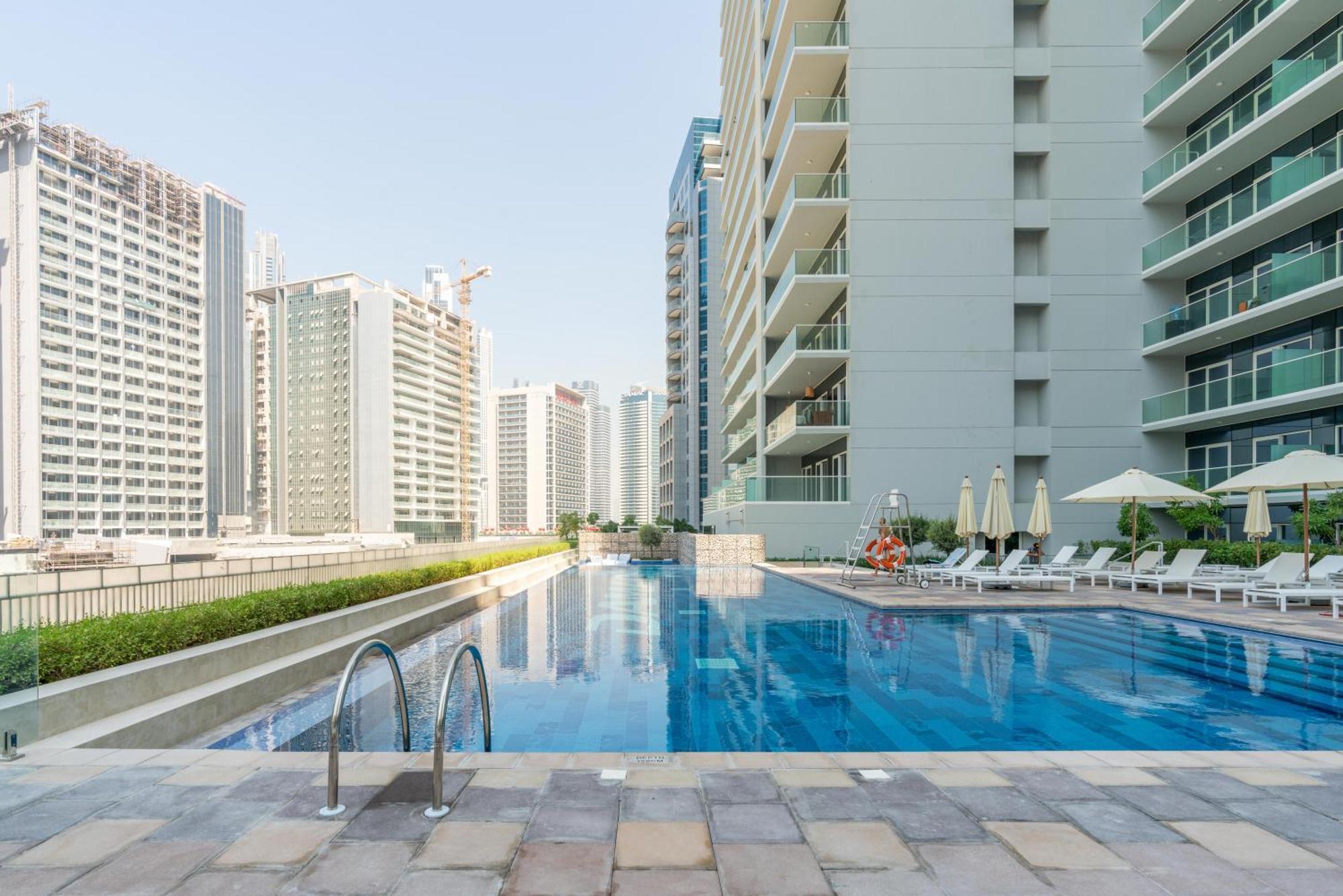 Delightful 2Br Apartment At Reva Residences Dubai Ngoại thất bức ảnh